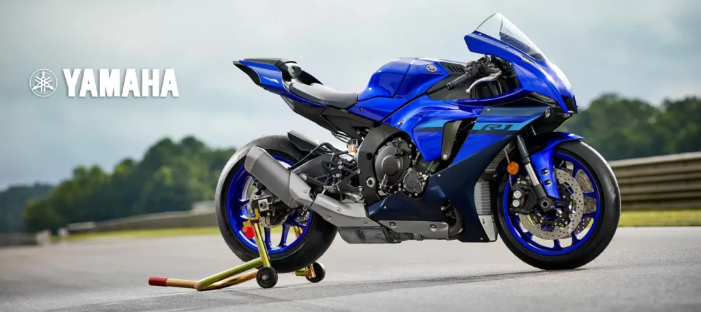 Yamaha R1 piste